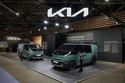 Kia fa tremare il mondo dei van elettrici: il nuovo PV5 &egrave; gi&agrave; una rivoluzione (e un record mondiale)