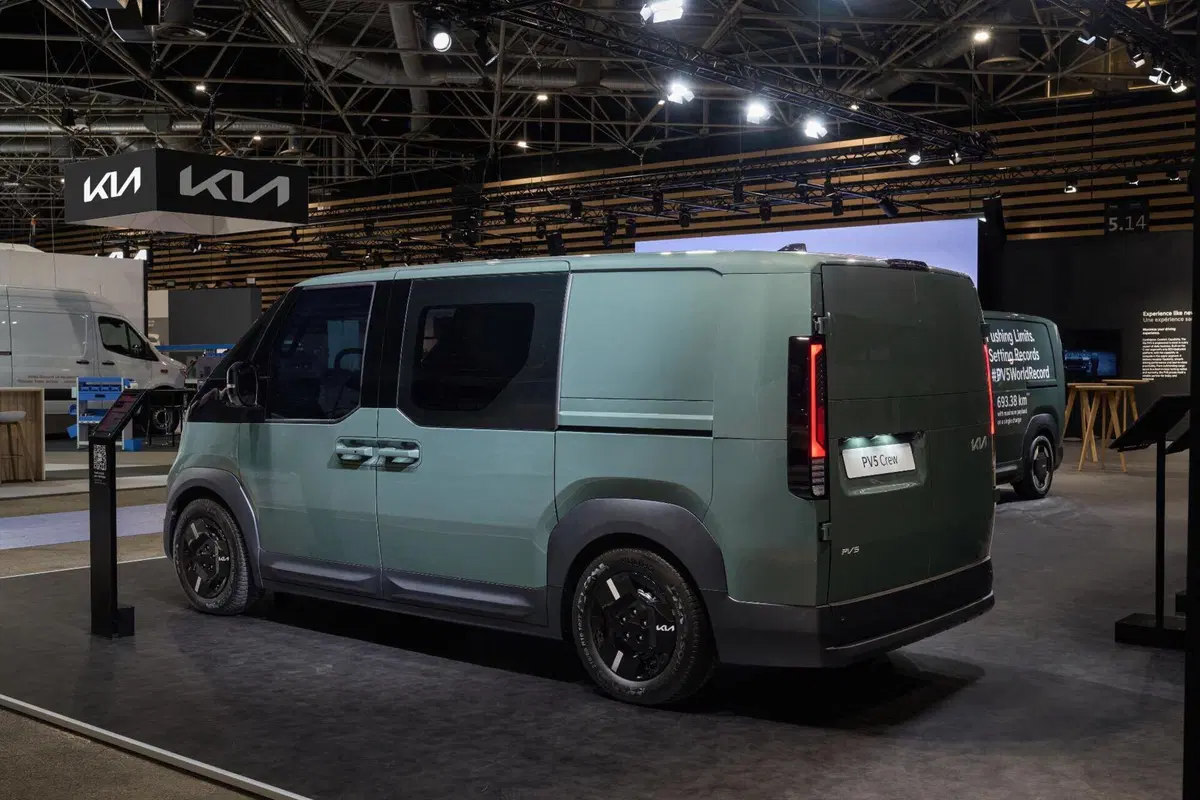 Kia PV5 al Solutrans (3)