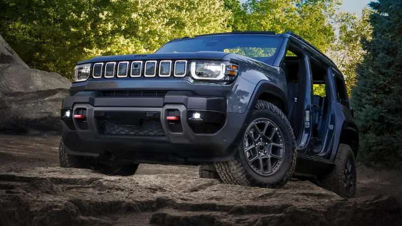 Nuova Jeep Recon 2026: ecco il primo SUV elettrico Trail Rated