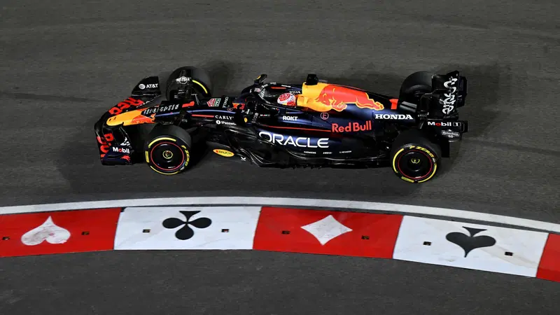 F1. GP Las Vegas 2025, Verstappen avverte: "Fa molto freddo e l&rsquo;asfalto &egrave; molto scivoloso"