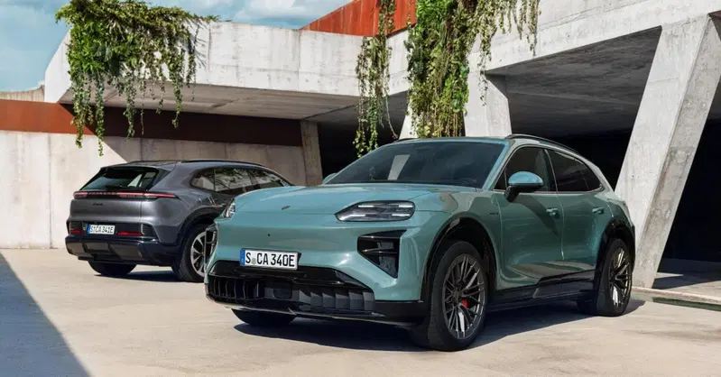 Porsche Cayenne Electric: il SUV elettrico di lusso con 1156 CV e ricarica wireless