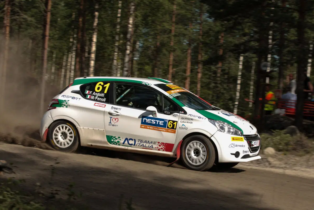 WRC16 Finlandia. Meeke (Citroen) apre le danze al Festival della Velocità (4)