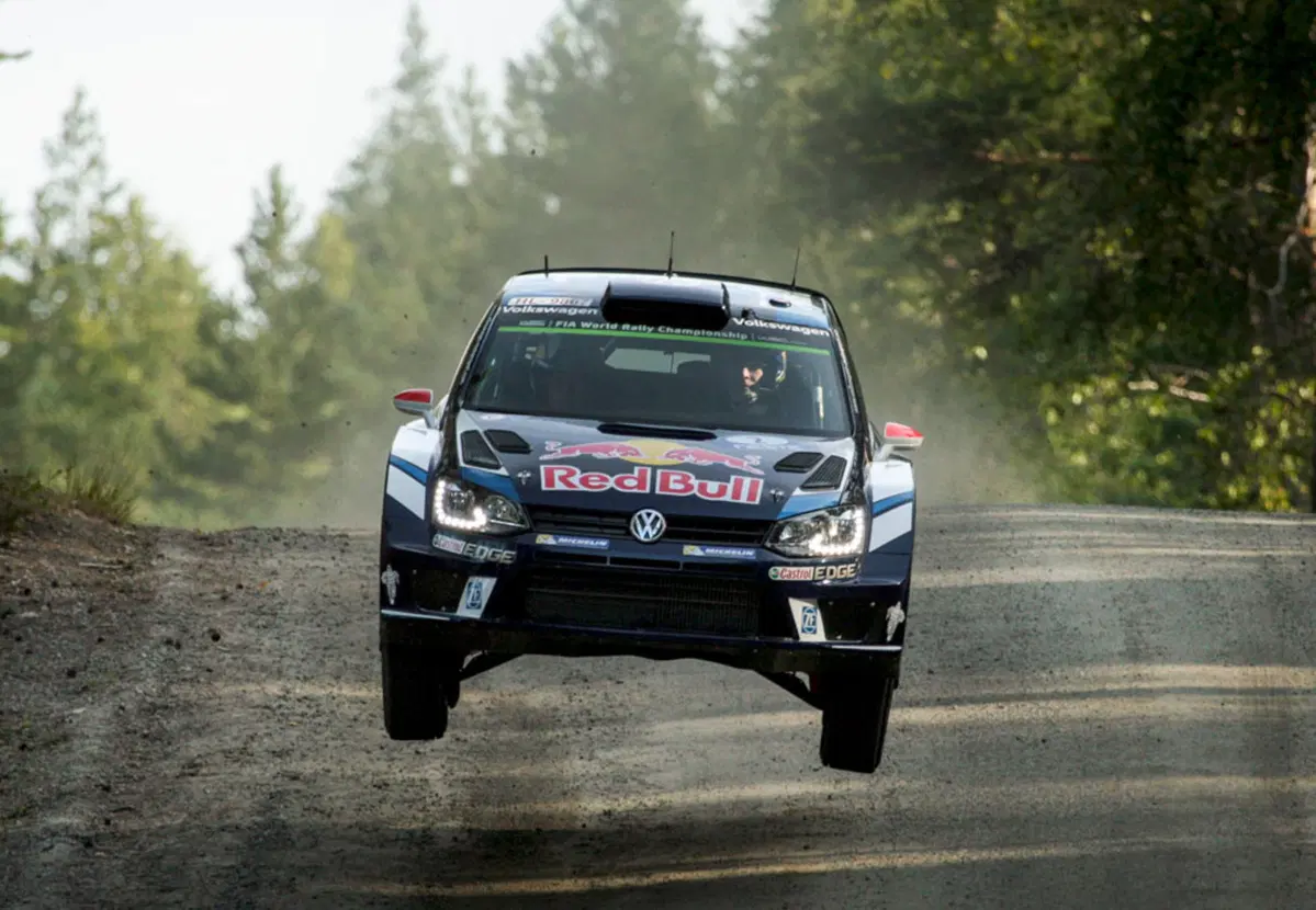 WRC16 Finlandia. Meeke (Citroen) apre le danze al Festival della Velocità (21)