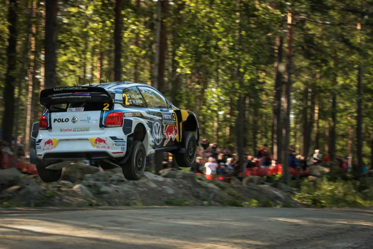 WRC16 Finlandia. Meeke (Citroen) apre le danze al Festival della Velocità (25)