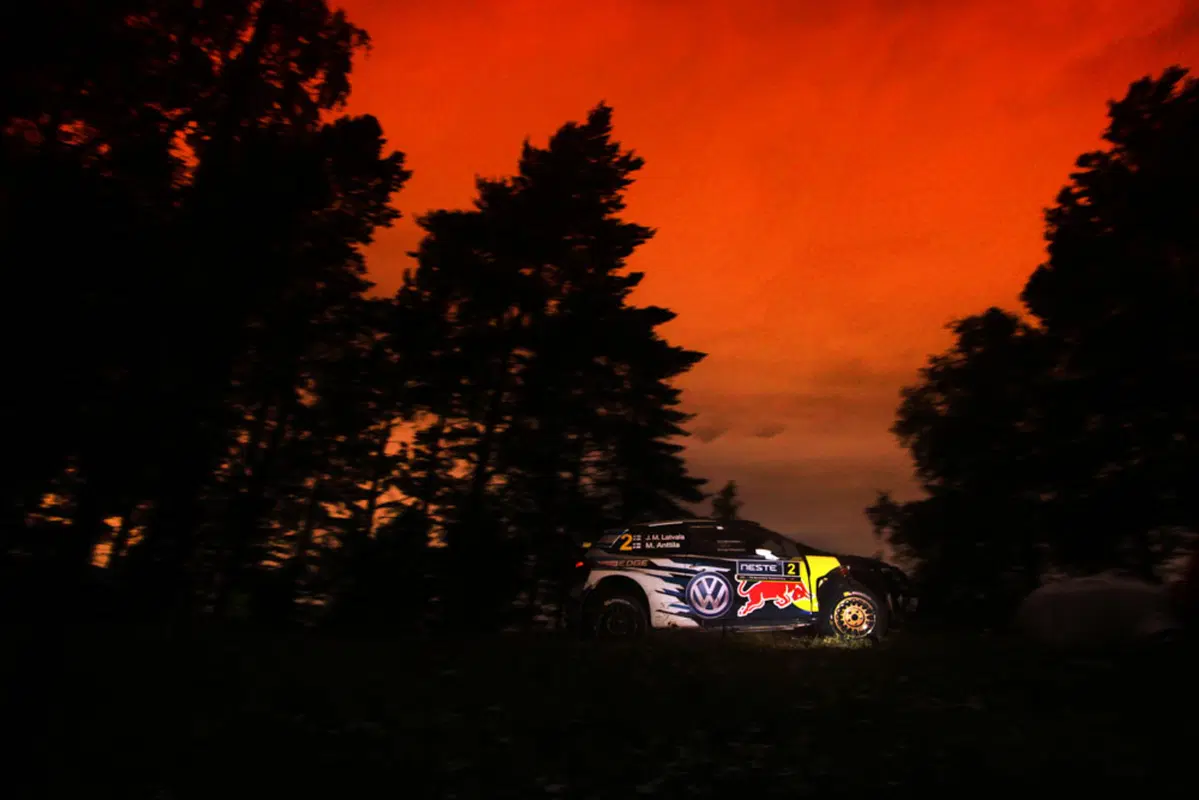 WRC16 Finlandia. Meeke (Citroen) apre le danze al Festival della Velocità (24)