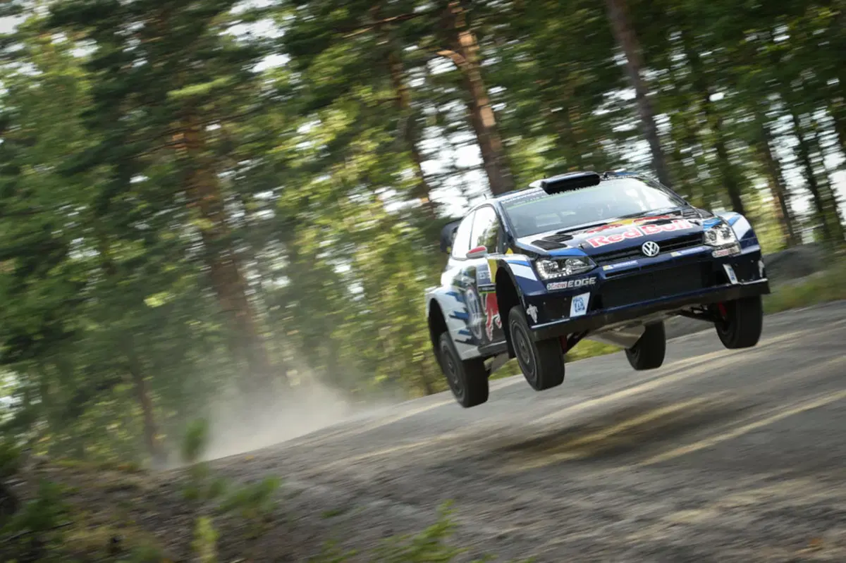 WRC16 Finlandia. Meeke (Citroen) apre le danze al Festival della Velocità (29)