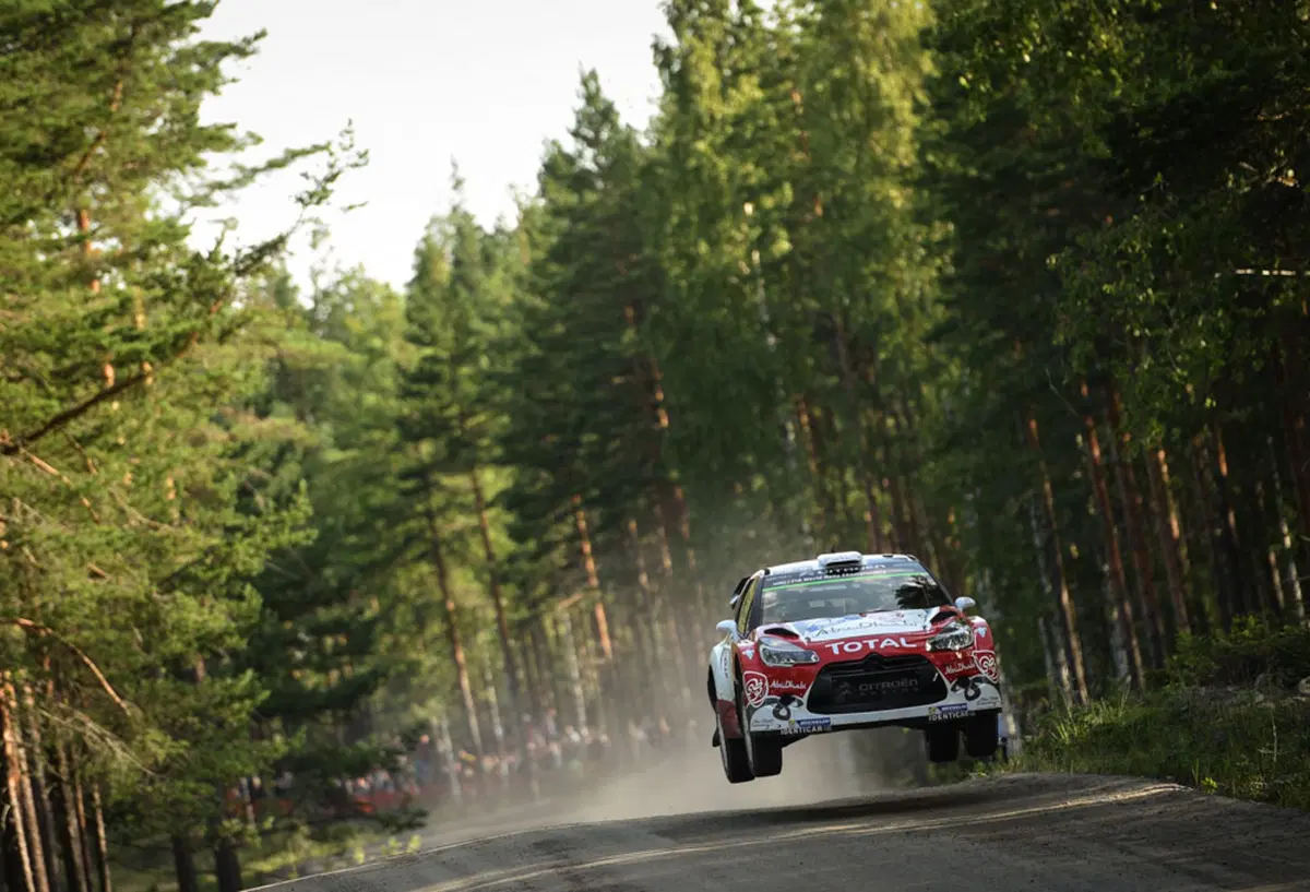 WRC16 Finlandia. Meeke (Citroen) apre le danze al Festival della Velocità (31)