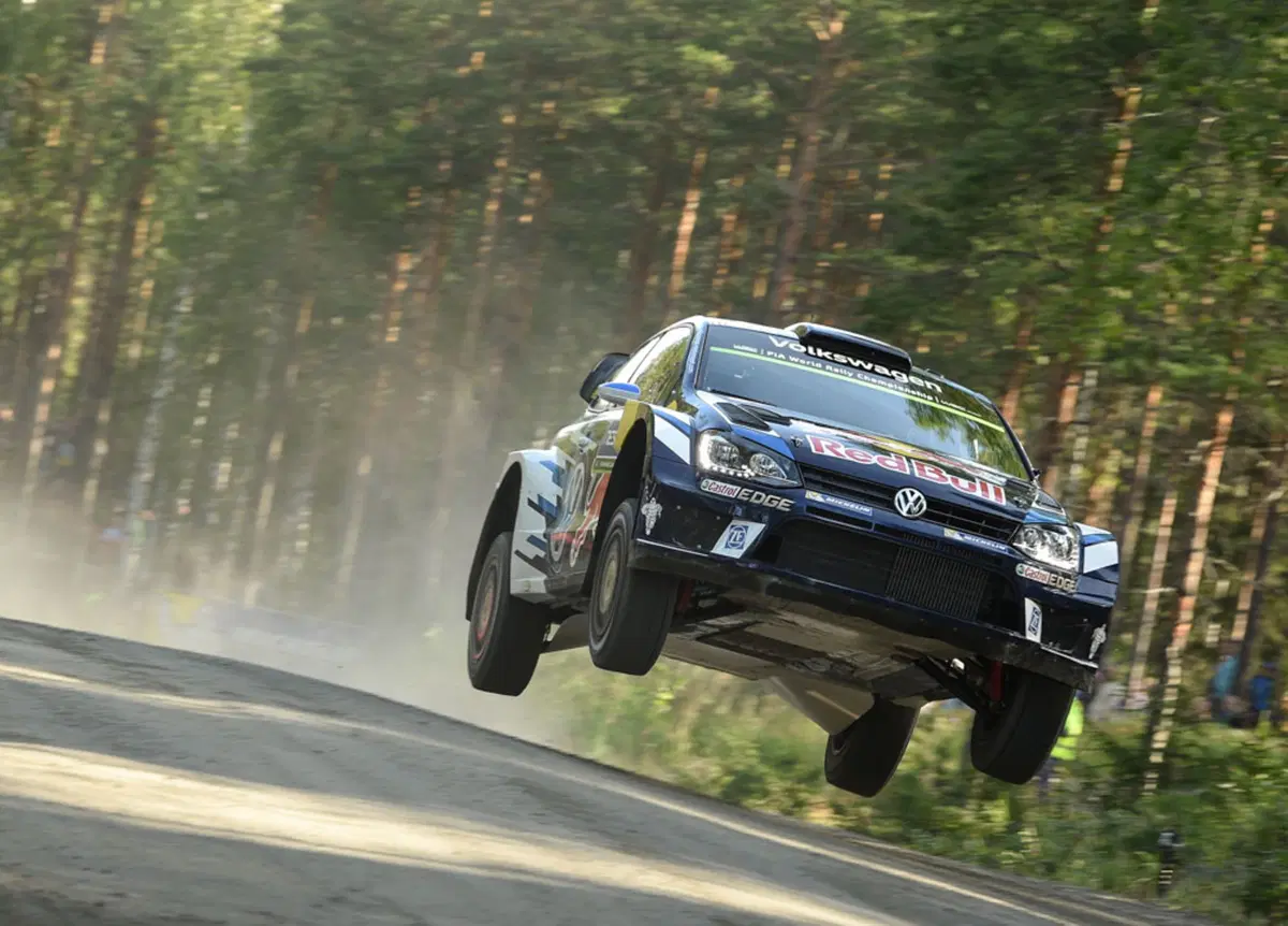 WRC16 Finlandia. Meeke (Citroen) apre le danze al Festival della Velocità (33)