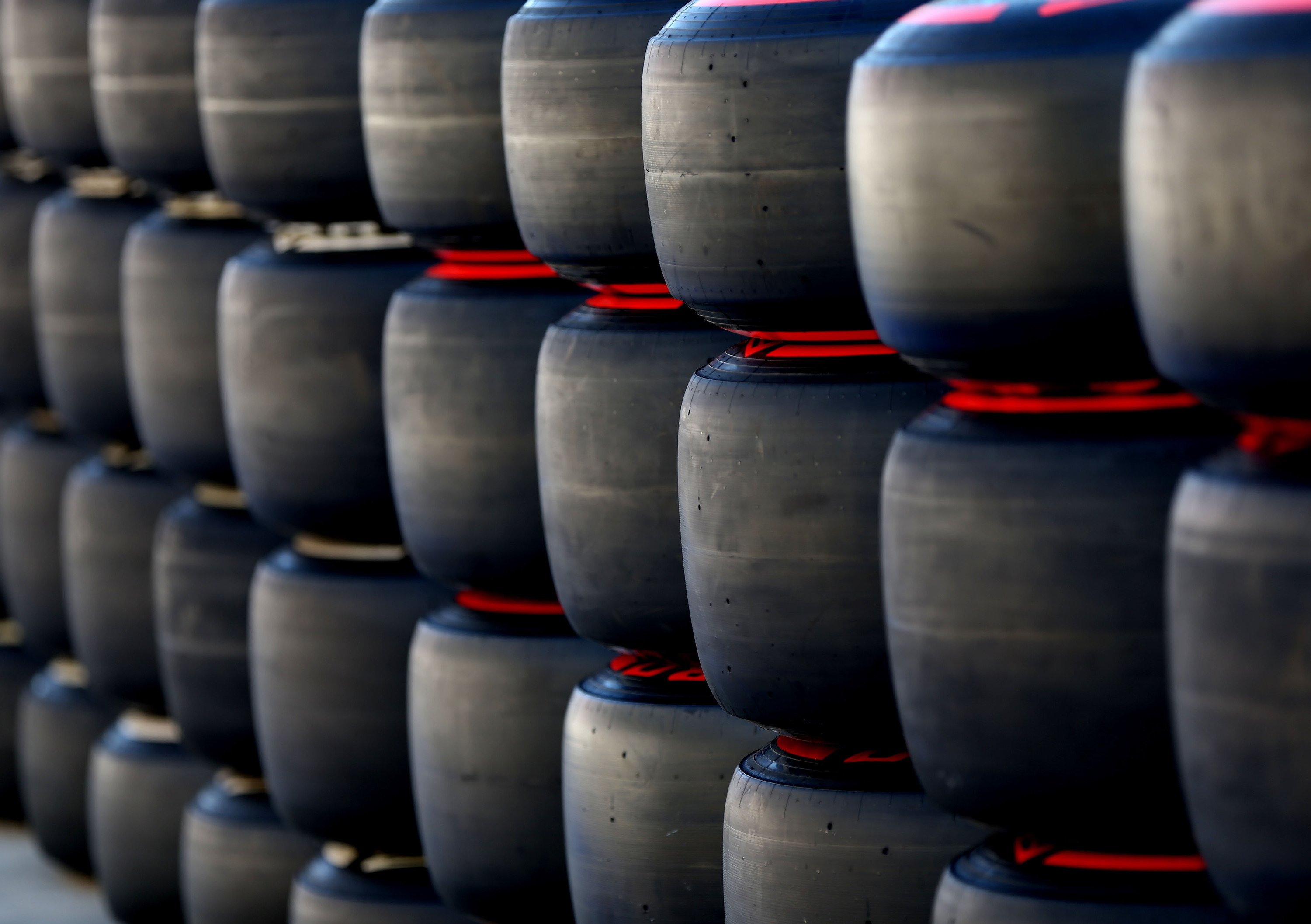 Pirelli: weekend di gare globale con 22mila pneumatici