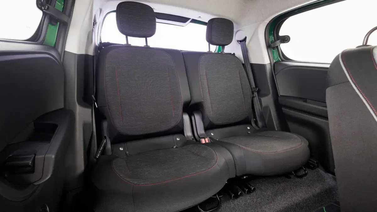 Renault Twingo 27,5kWh Techno urban range 80cv (38)