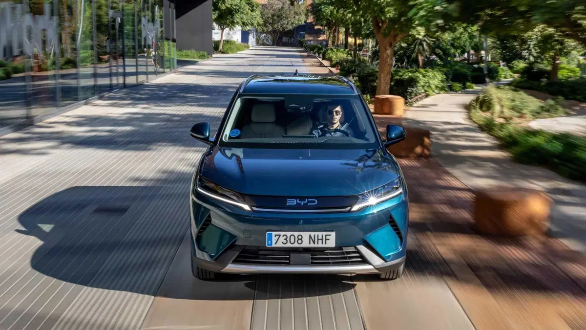Byd Atto 2 DM-i (11)