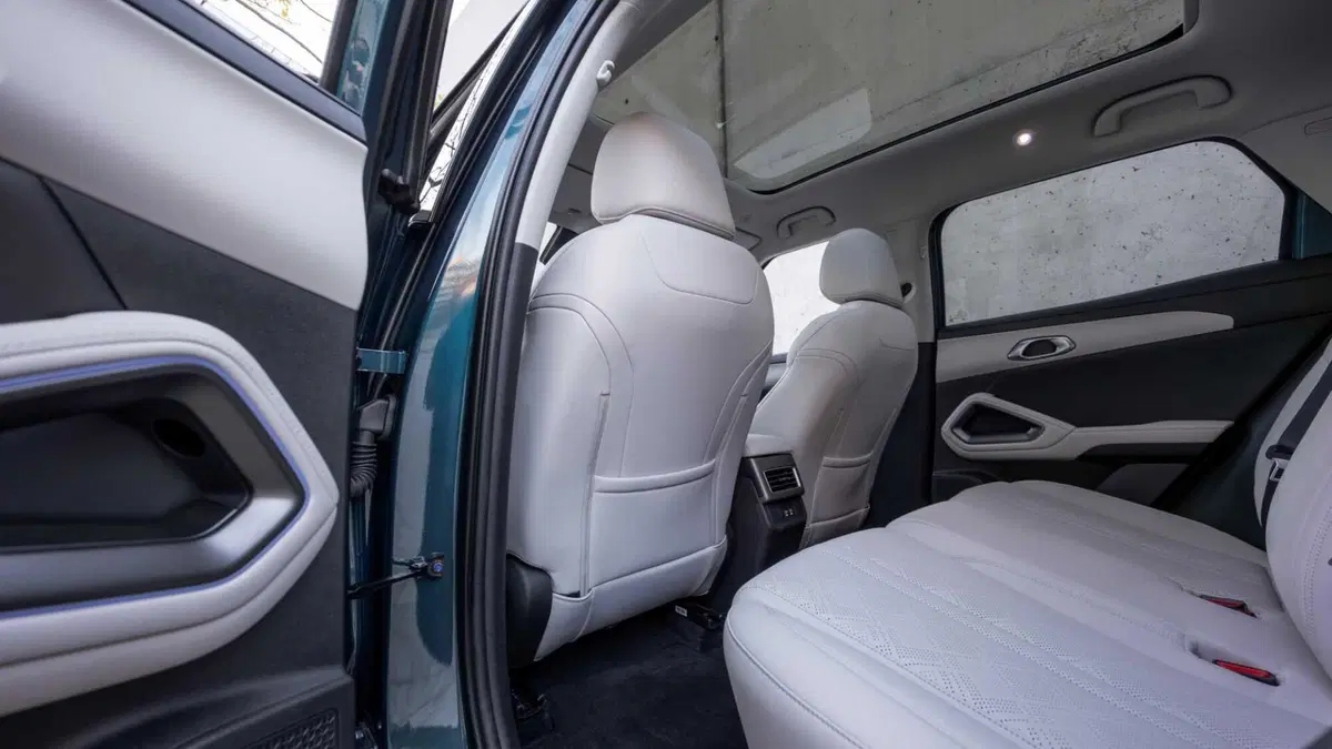 Byd Atto 2 DM-i (16)