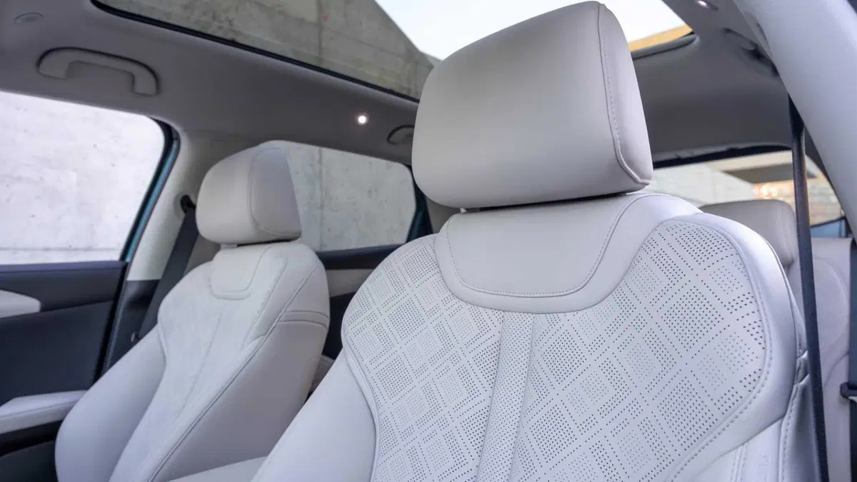 Byd Atto 2 DM-i (17)