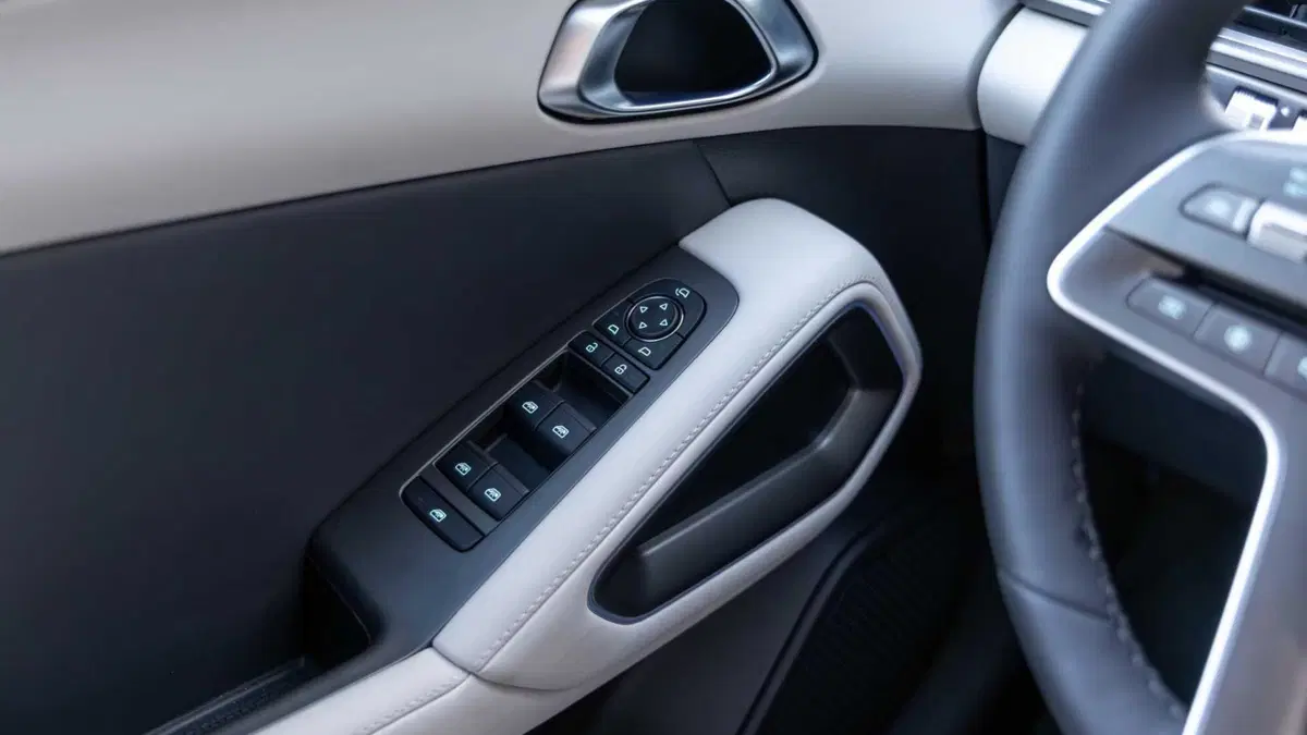 Byd Atto 2 DM-i (31)