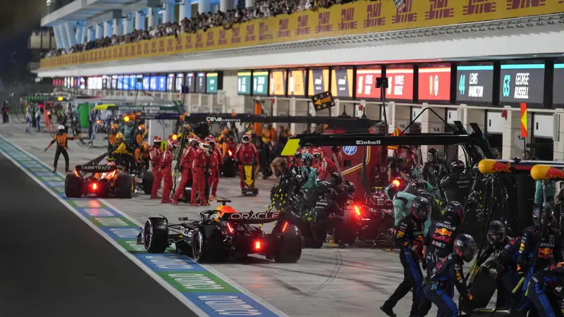 F1. Allarme Pirelli in Qatar, Mario Isola avverte: "Ogni set far&agrave; solo 25 giri, strategia a doppia sosta inevitabile"