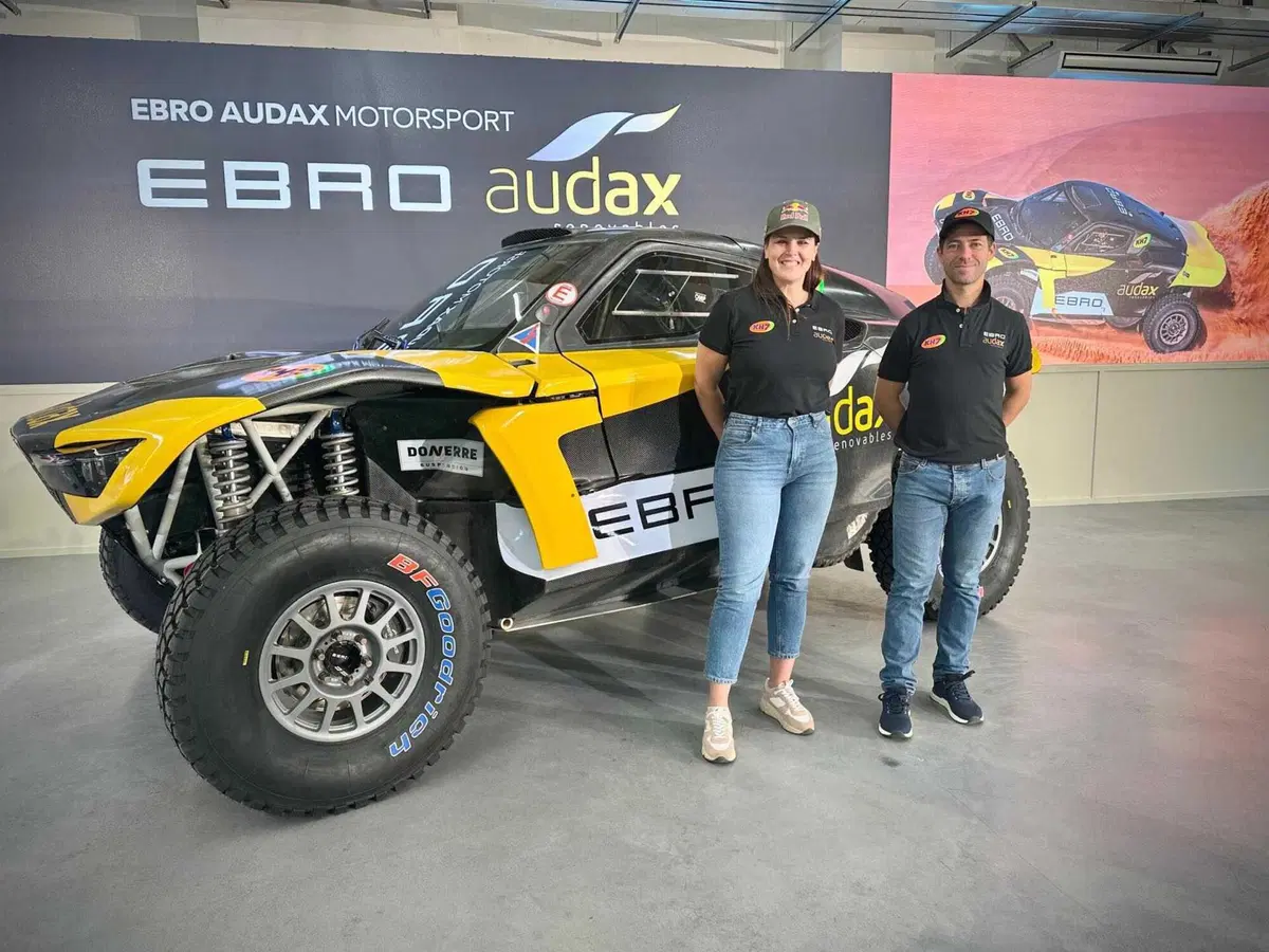 Dakar26. Svelato l’inedito “trittico” Ebro-Sanz-Gerini [VIDEO] (12)