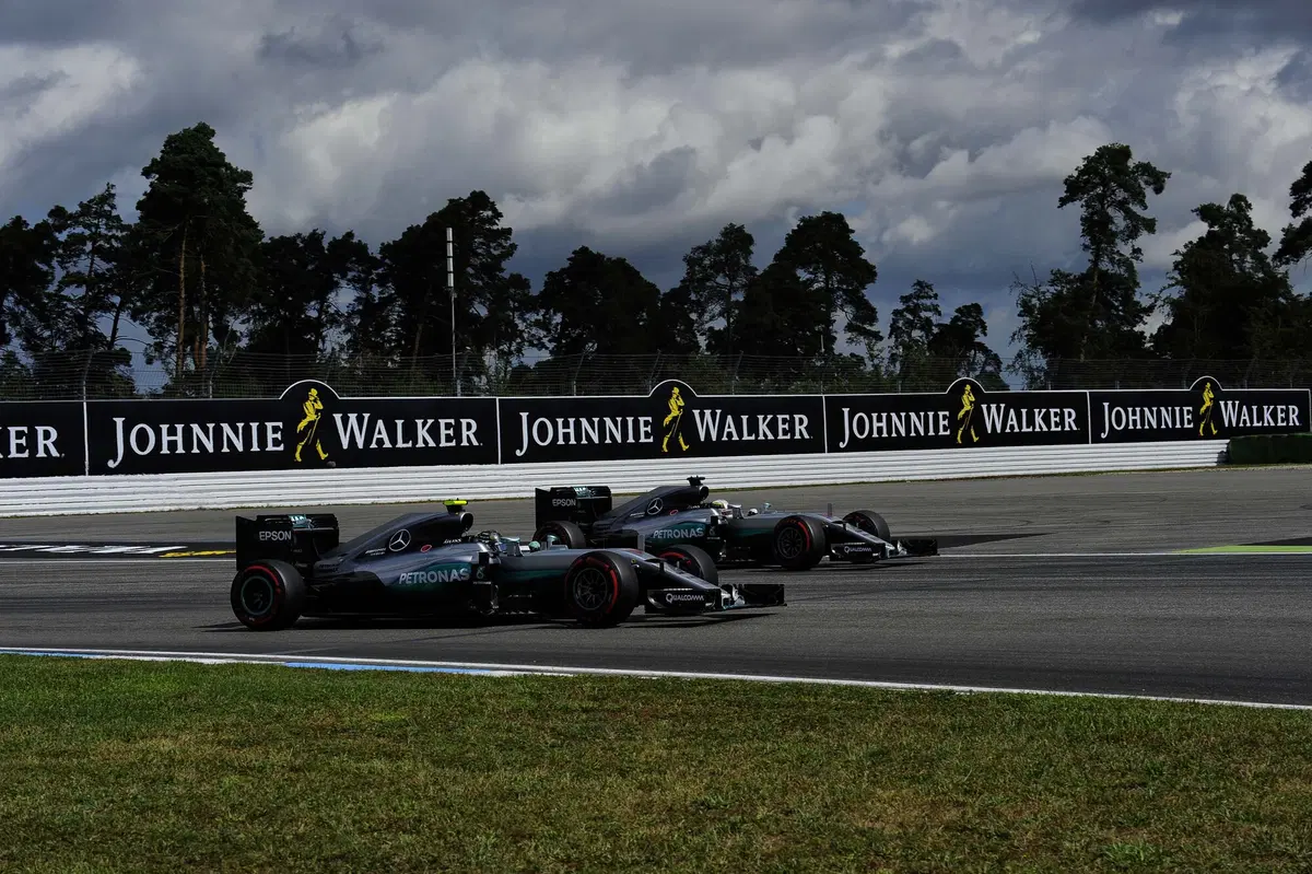 F1, Gp Germania 2016: pole per Rosberg (2)