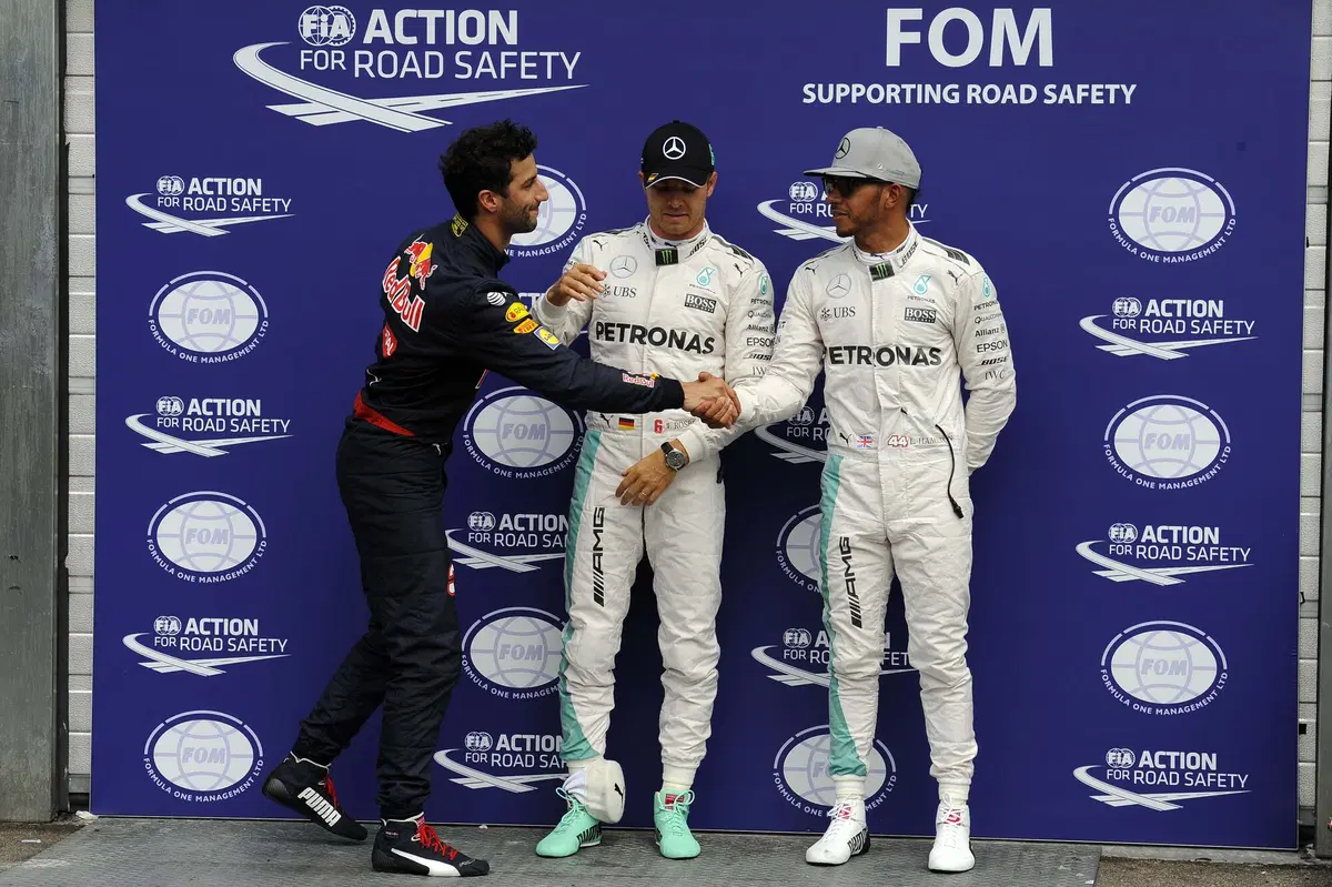 F1, Gp Germania 2016: pole per Rosberg (12)
