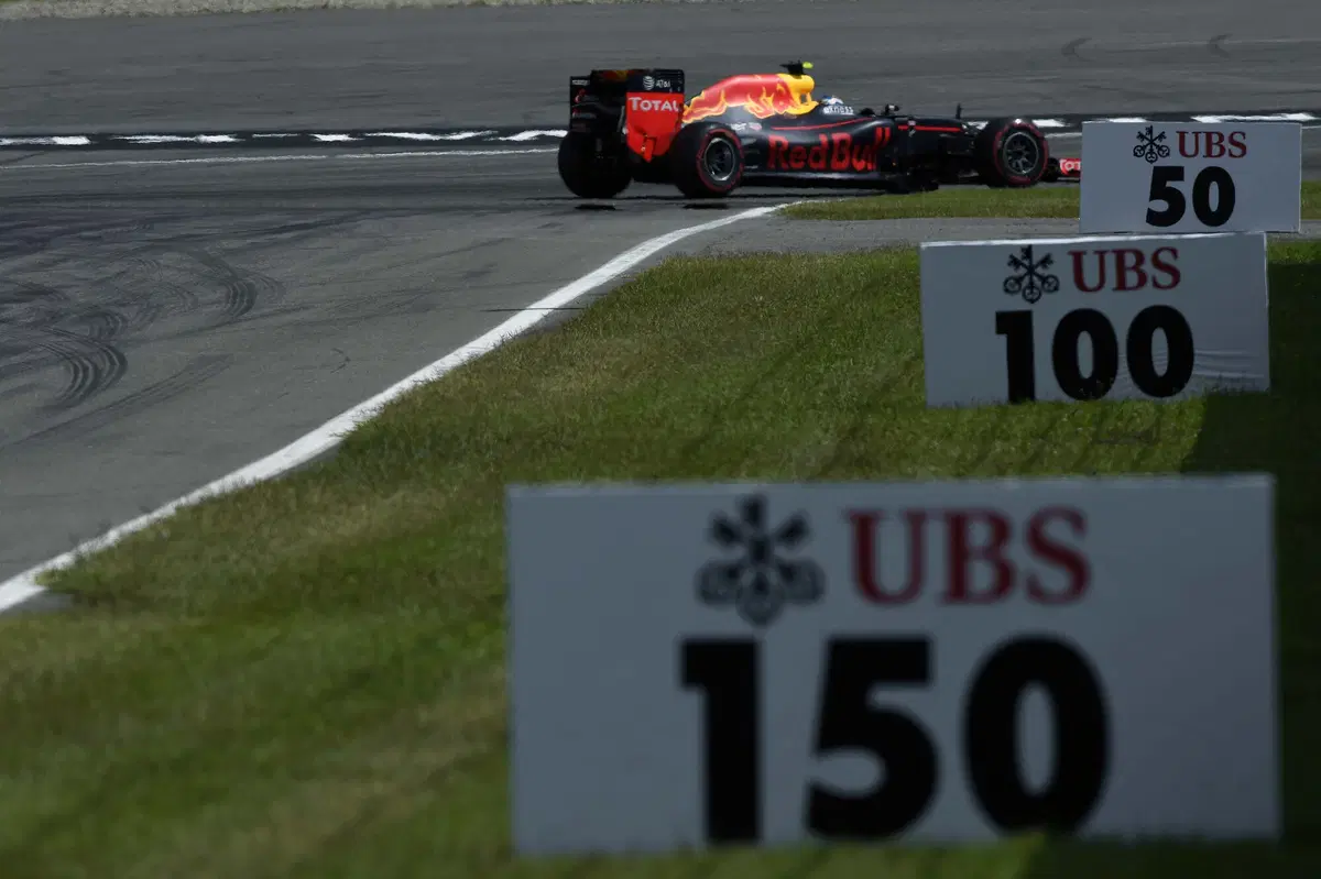 F1, Gp Germania 2016: pole per Rosberg (15)