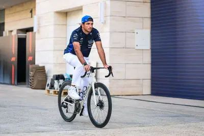 F1. GP Qatar, Carlos Sainz senza giri di parole: "Le linee guida sui contatti creano pi&ugrave; problemi che soluzioni"