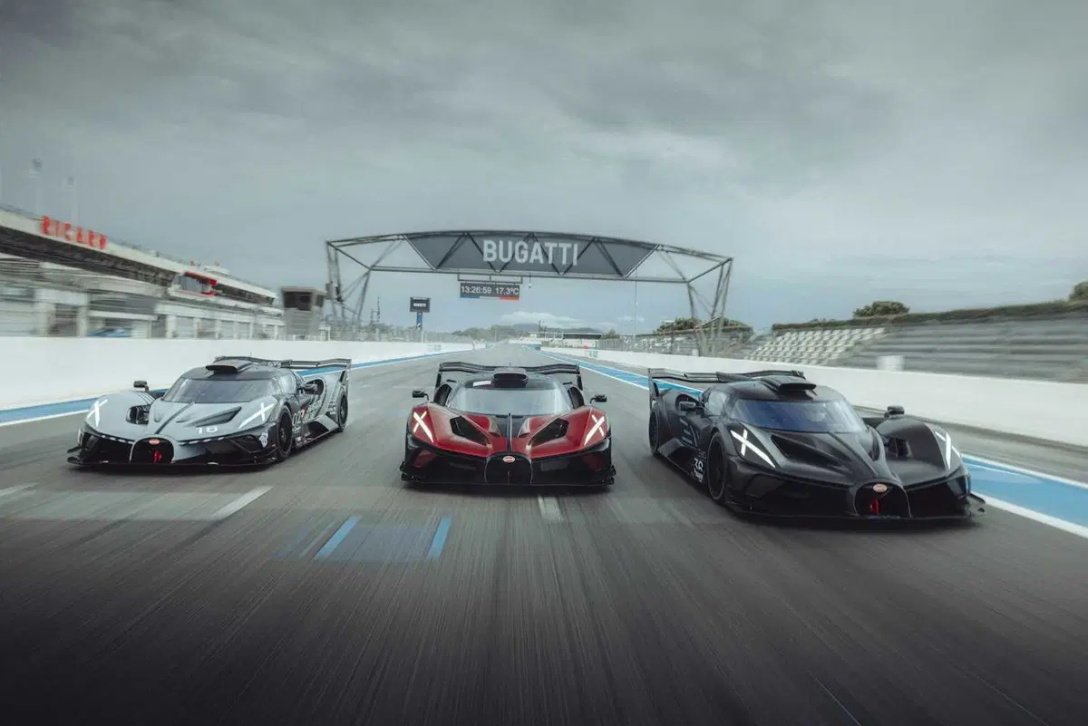 Bugatti Bolide, addio al mito: consegnato l'ultimo esemplare della hypercar da pista più estrema (3)