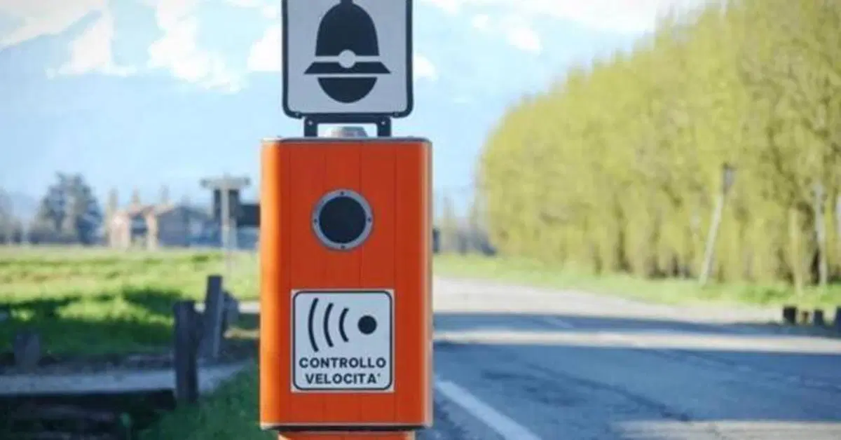 Autovelox non censiti spenti da oggi: migliaia di multe da annullare in Italia