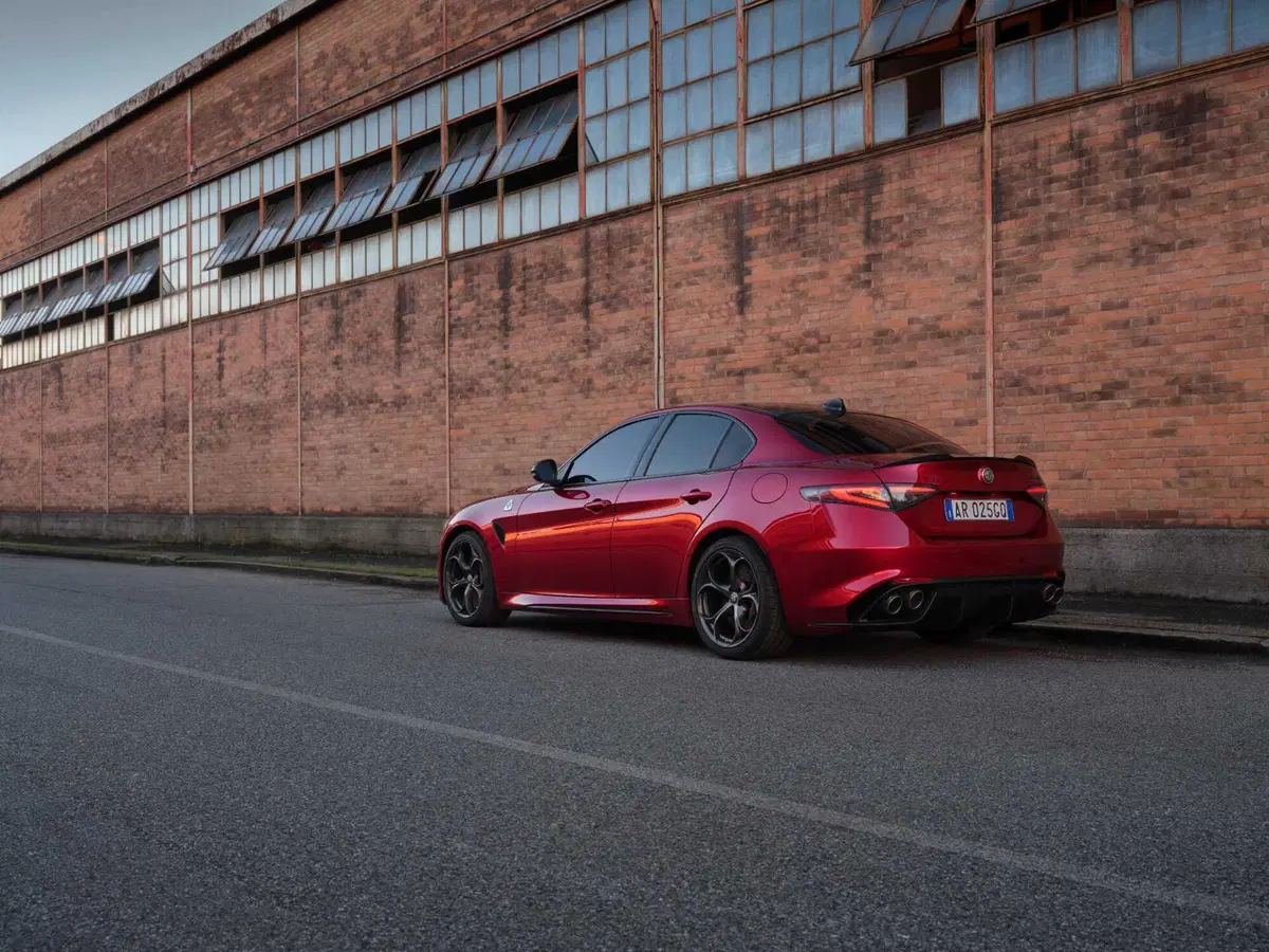 Alfa Romeo presenta le nuove Giulia e Stelvio Quadrifoglio Collezione: 63 esemplari per celebrare un'icona (5)