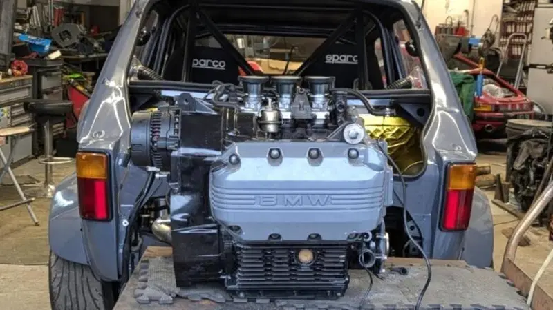 Motore 740cc della BMW K75