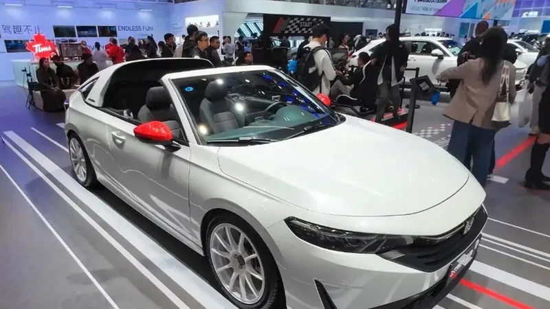 In Cina, la Honda Integra diventa Targa: arriva un concept basato sulla Civic