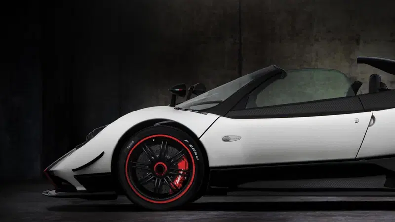 La Zonda di Horacio Pagani venduta per 28 milioni di dollari: &egrave; la pi&ugrave; costosa di sempre