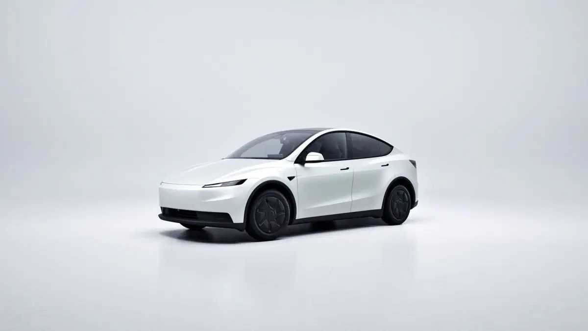Tesla Model Y Standard: debutta la versione più accessibile del SUV elettrico più venduto al mondo (16)