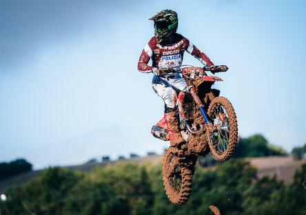 Alessandro Lupino: dal Mondiale 85 allo sviluppo della Ducati Desmo 450 MX [VIDEO]