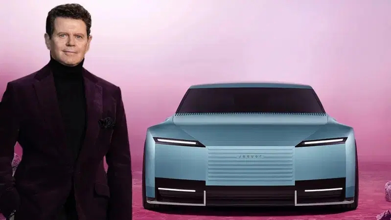 Gerry McGovern, il famoso designer della Jaguar Type 00, &egrave; stato licenziato dal gruppo JLR