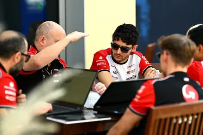 F1. GP Abu Dhabi, Ocon sulla lotta al titolo: &ldquo;Lo merita chi ha la macchina migliore, McLaren. Verstappen incredibile ma vincer&agrave; Norris"