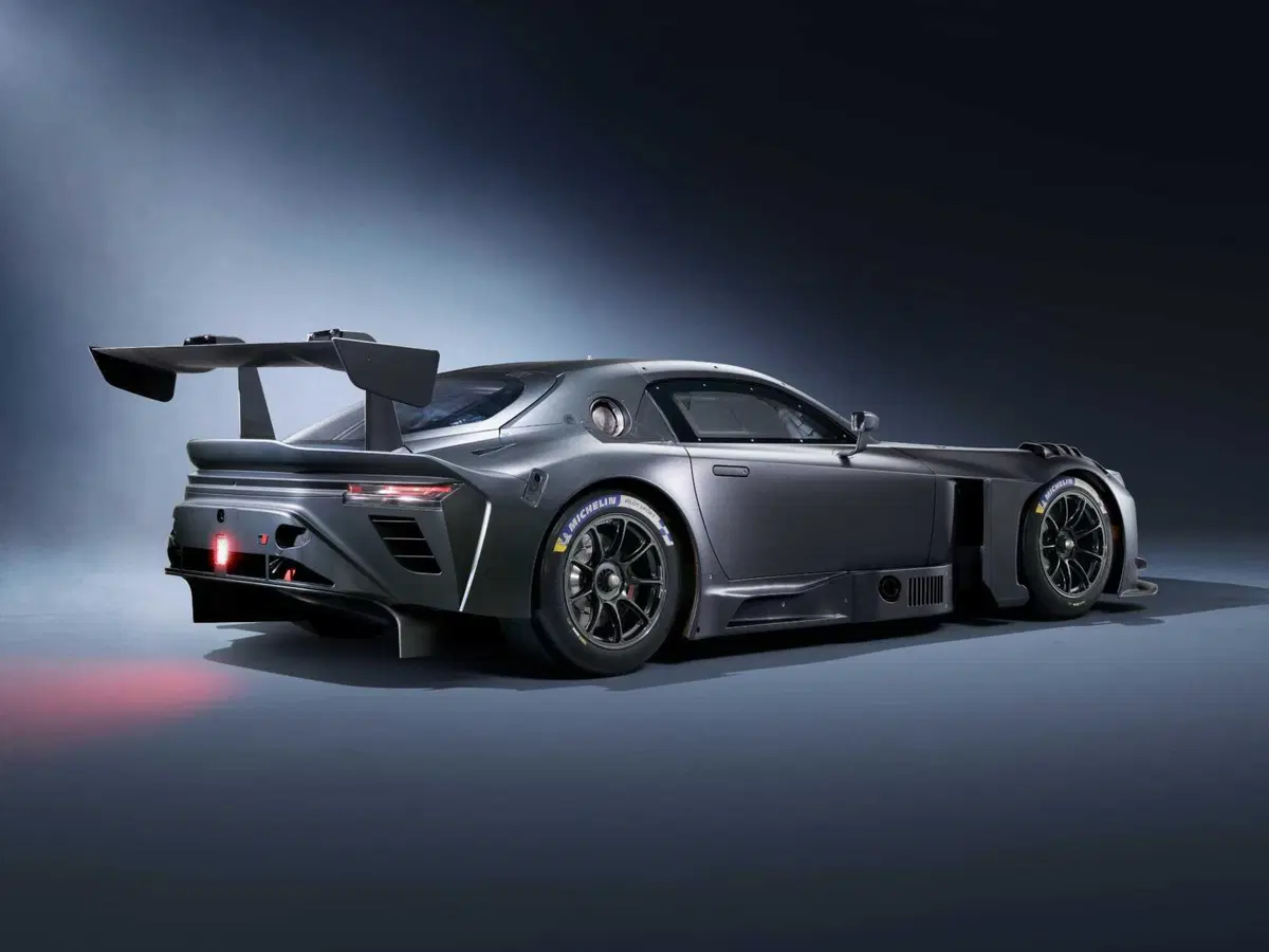 Toyota Gazoo Racing svela GR GT e GR GT3: due prototipi che ridefiniscono la sportività giapponese (10)
