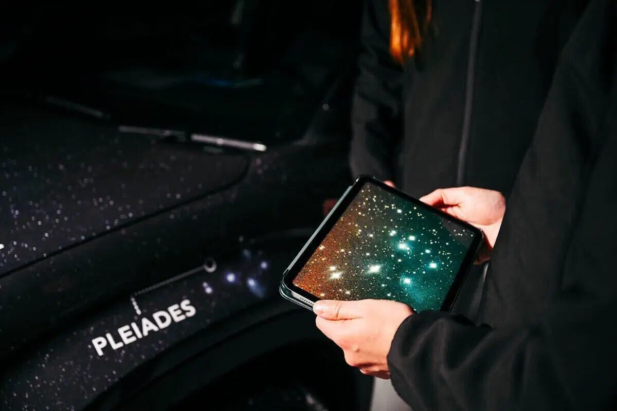 Stellantis, alla scoperta dello spazio profondo: ecco il concept Jeep per osservare il cielo  (6)