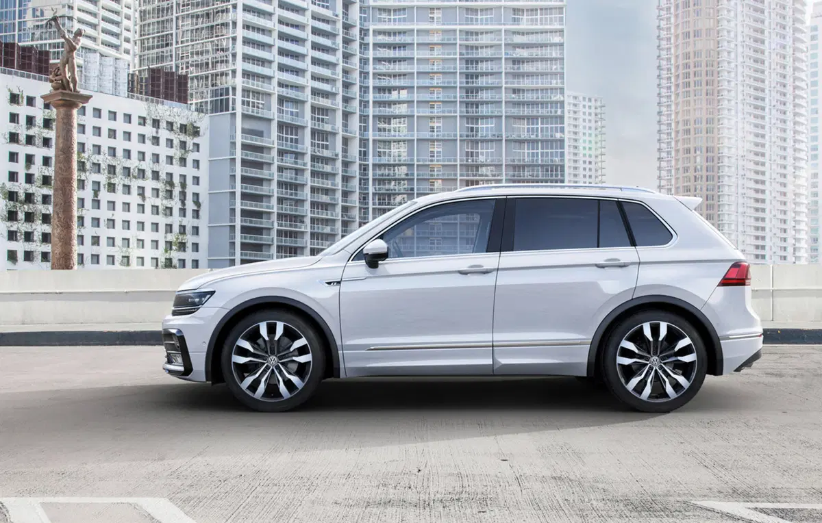 Volkswagen Tiguan R-Line 4motion 2.0 TDI 240 CV (6)