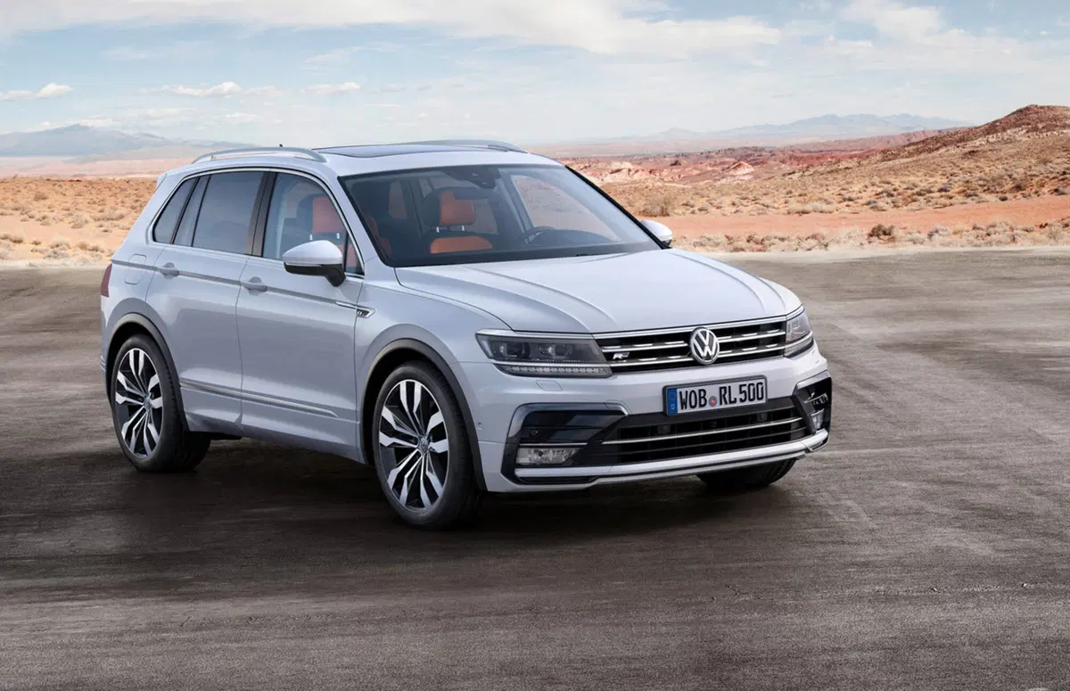 Volkswagen Tiguan R-Line 4motion 2.0 TDI 240 CV (5)