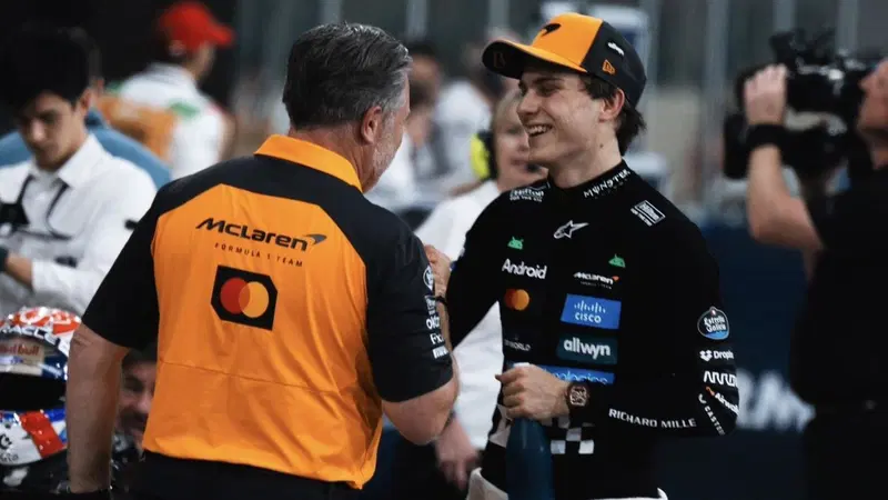 F1. GP Abu Dhabi, Piastri pronto a sorprendere: "Fino a quando Verstappen e Norris non passeranno la linea davanti a me, ho ancora chance"