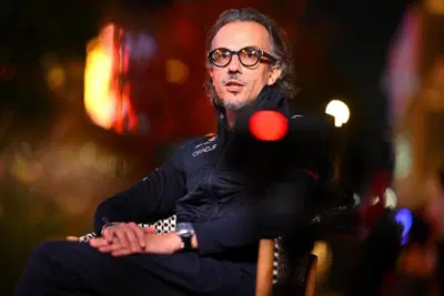 F1. Laurent Mekies carica Red Bull dopo Abu Dhabi: &ldquo;Abbiamo ribaltato tutto. La vittoria parla chiaro, il 2026 sar&agrave; una battaglia tra giganti&rdquo;