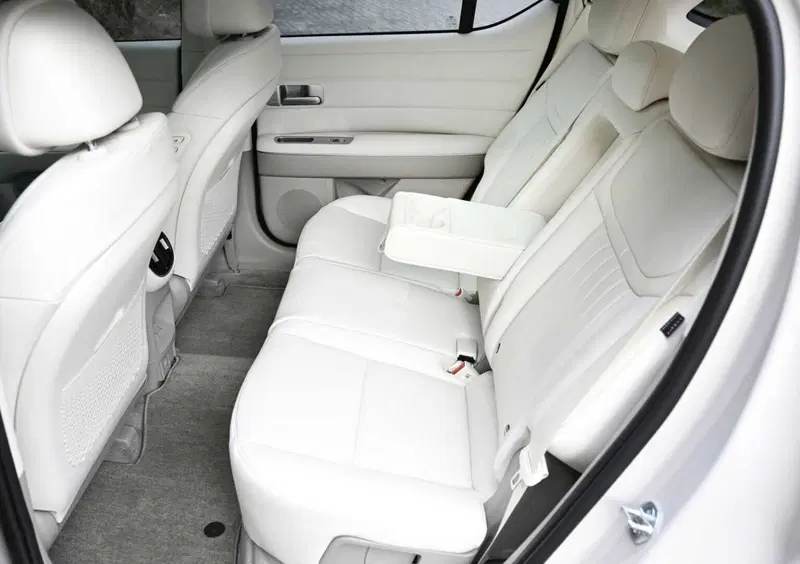 Hyundai Nexo (2025-->>) (13)