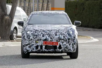 Nuova Nissan Juke elettrica 2026: ecco le prime immagini del B-SUV giapponese [Foto Spia]