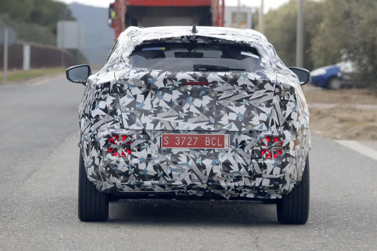 Nuova Juke elettrica 2026: ecco le prime immagini del B-SUV di Nissan [Foto Spia] (14)