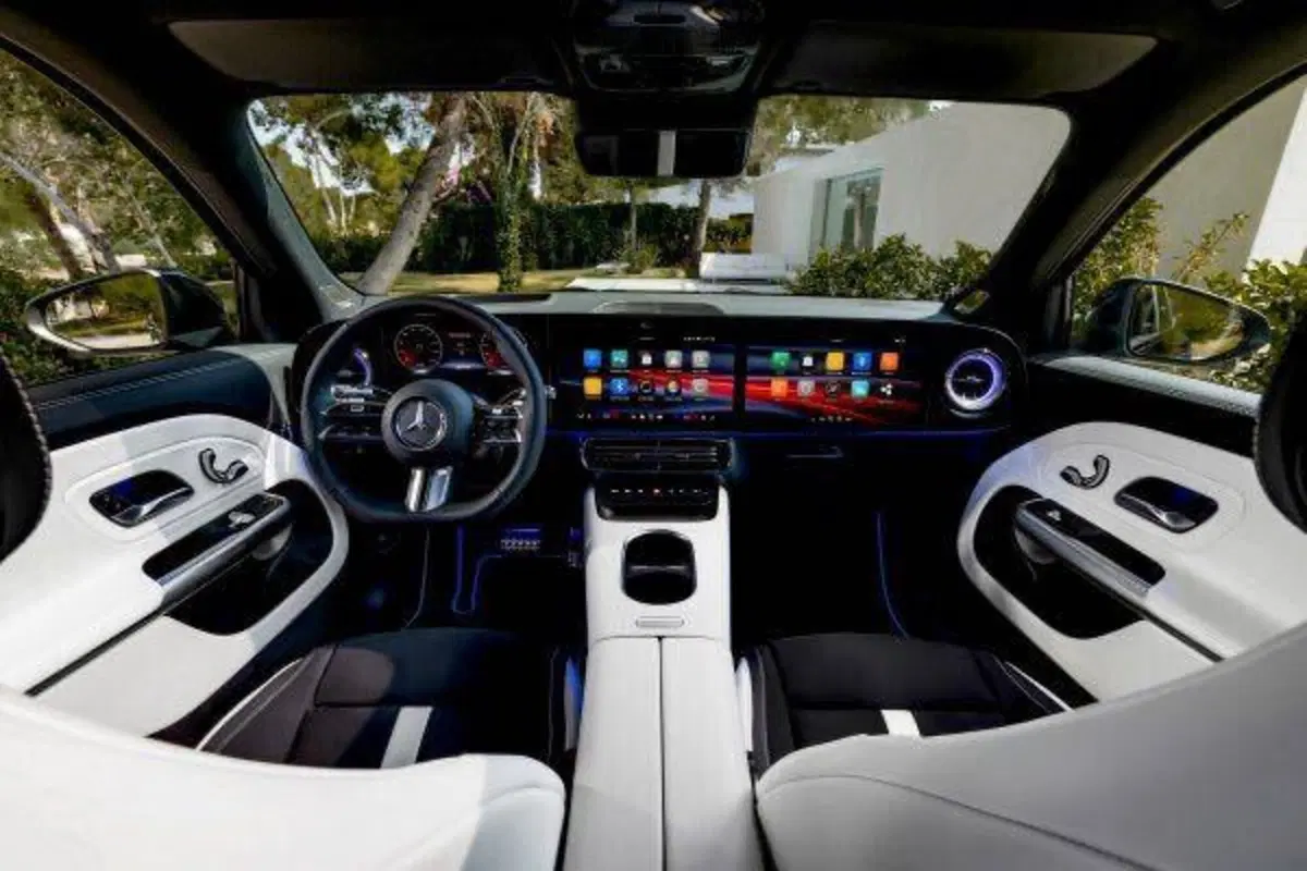 Interni della nuova Mercedes GLB (8)