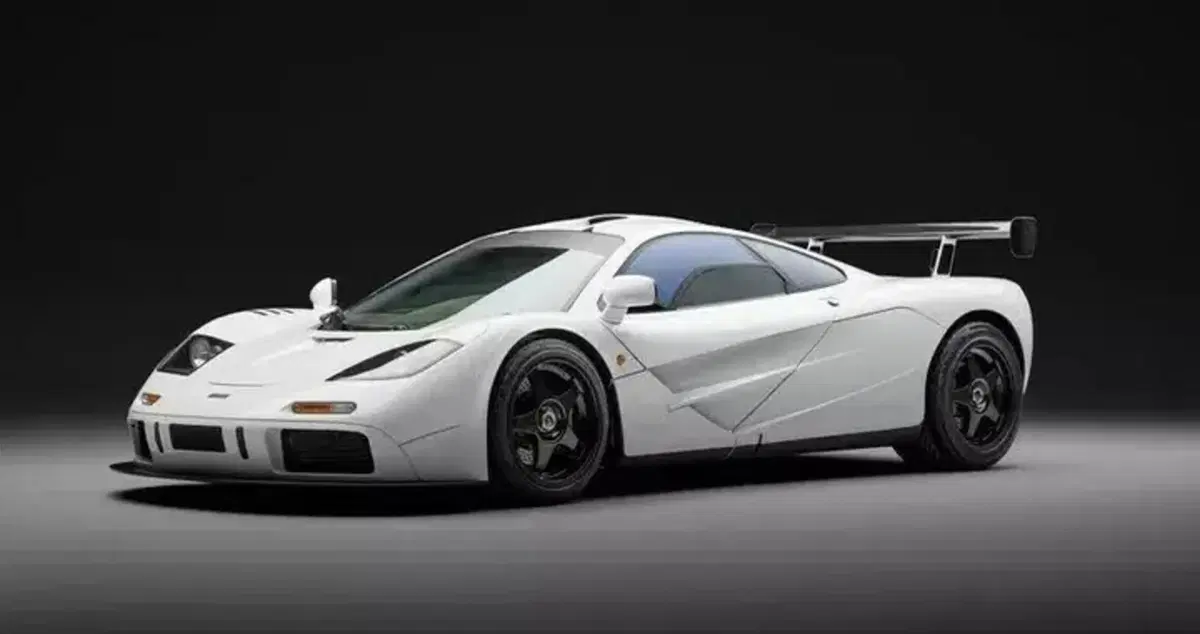 McLaren F1 da record: all’asta a 23 milioni di euro, la supercar più cara mai venduta (2)
