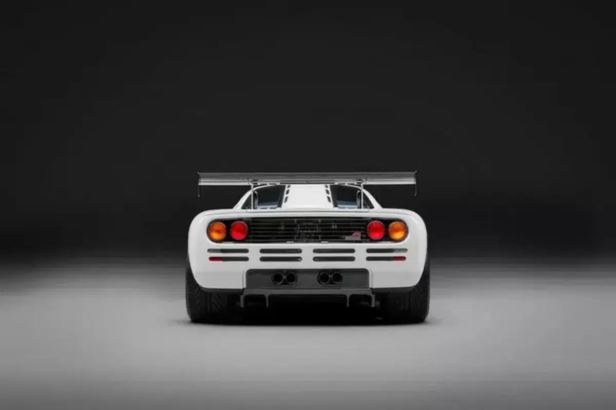 McLaren F1 da record: all’asta a 23 milioni di euro, la supercar più cara mai venduta (3)