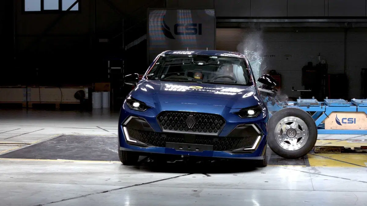 Euro NCAP 2025: Alpine A390 e Renault Clio si fermano a 4 stelle  (9)