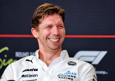 F1. “Dubito fortemente che la Ferrari abbia svolto un pessimo lavoro”: James Vowles riflette sul 2026. E di Carlos Sainz dice…