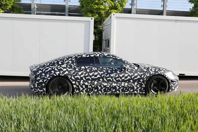 Mercedes Benz AMG GT