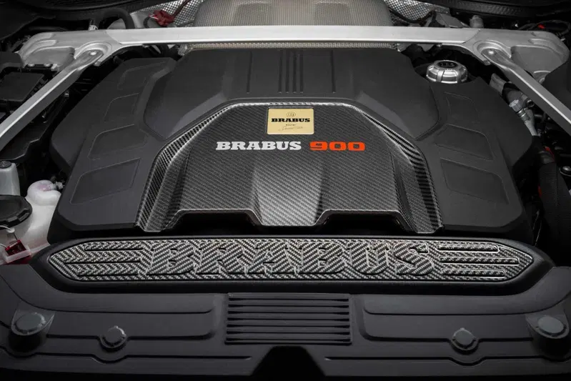 Motore V8 4.0 litri biturbo